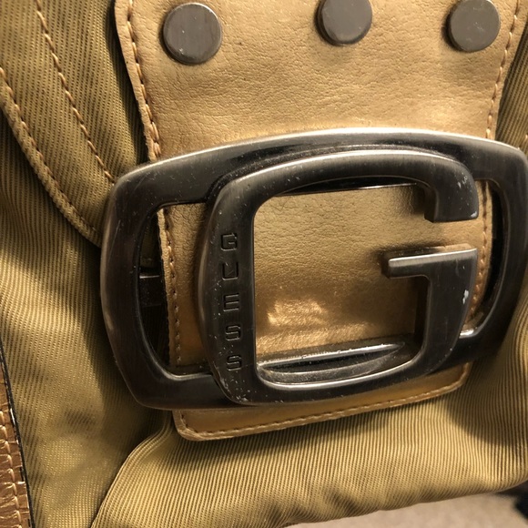Army green and gold Guess shoulder bag - Picture 4 of 4